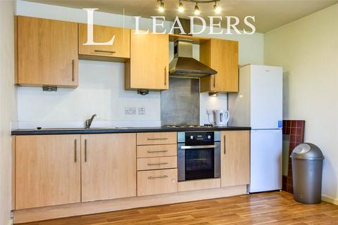 2 bedroom flat to rent, Stillwater Drive, M11