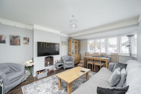 2 bedroom apartment for sale, Westmere Drive, Mill Hill, NW7