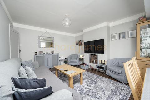 2 bedroom apartment for sale, Westmere Drive, Mill Hill, NW7