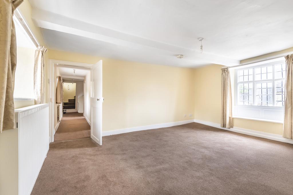 Bedroom 2 and landin