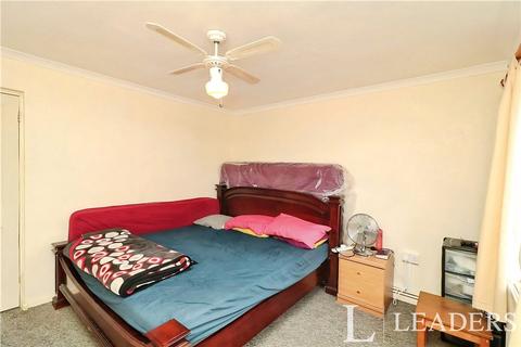 2 bedroom flat to rent, Little Grove Field, Harlow, CM19