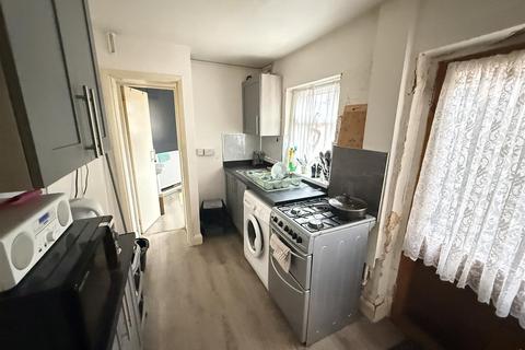 3 bedroom terraced house for sale, Goodman Street, Burton-On-Trent DE14