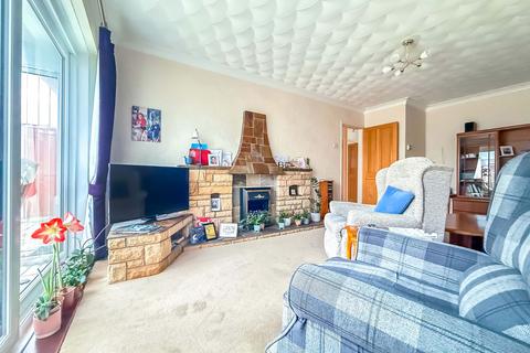 3 bedroom semi-detached bungalow for sale, Garstang Road, Southport PR9
