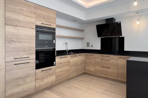 1 bedroom flat for sale, Plot B1-16 (Flat 3, 59A Belford Road), Flat at Village View, Belford Road EH4