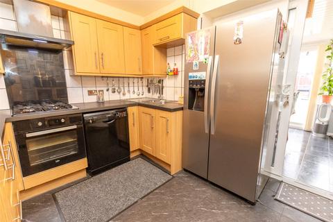 3 bedroom terraced house for sale, Trevisa Grove, Bristol, BS10