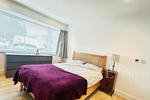 undefined, Riverside Road, Luton, Bedfordshire, LU3