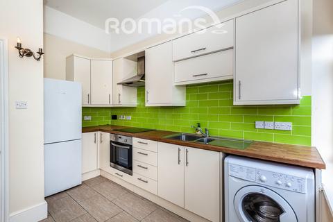 2 bedroom flat to rent, Firfield, Holyport Road, Maidenhead, SL6