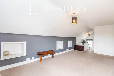 1 bedroom flat to rent, Randolph Road, Epsom, KT17