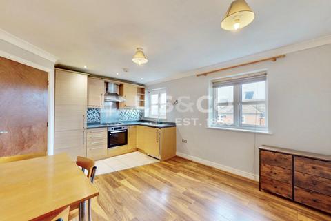 1 bedroom apartment for sale, Hexham Gardens, Northolt, UB5