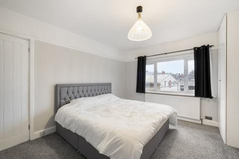 undefined, The Broadway, Sutton SM3