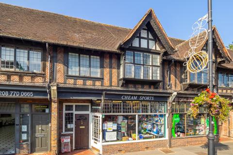 The Broadway, Sutton SM3