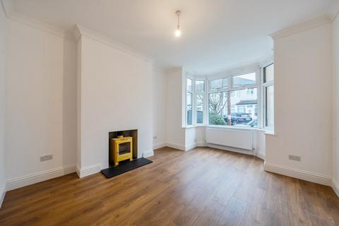 undefined, Uckfield Grove, Mitcham CR4