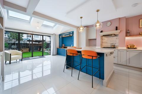 4 bedroom semi-detached house for sale, Taunton Avenue, West Wimbledon SW20