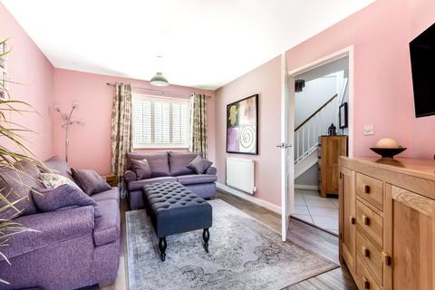 undefined, Raynham Close, Guildford GU4