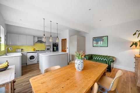 undefined, The Avenue, Harrogate, North Yorkshire, UK, HG1