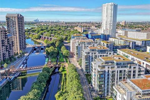 2 bedroom apartment for sale, Eagle Heights, Hale Village, London, N17