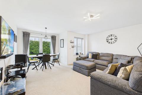 undefined, Tern Avenue, Horsham RH12