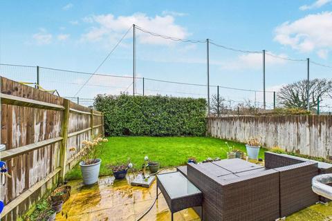 undefined, Tern Avenue, Horsham RH12