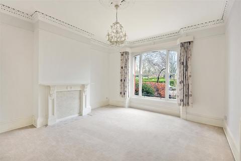 1 bedroom apartment for sale, Christchurch Road, Cheltenham