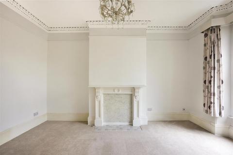 1 bedroom apartment for sale, Christchurch Road, Cheltenham