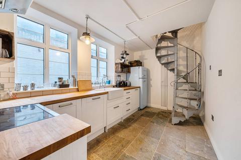 2 bedroom flat for sale, North End Road, Fulham Broadway, London, SW6