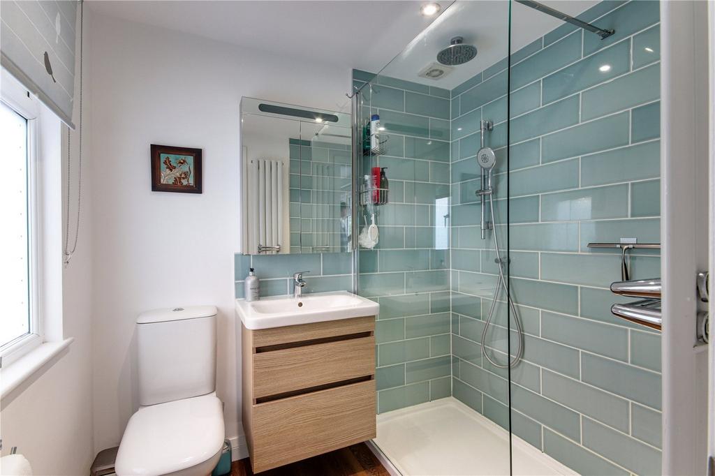En Suite Shower Room
