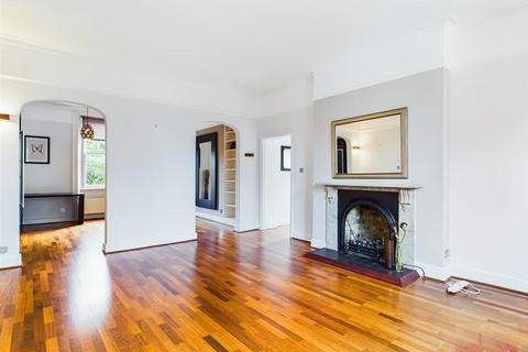 2 bedroom flat to rent, Parkside, London Road, Harrow on the Hill