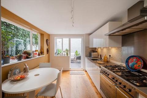 4 bedroom terraced house for sale, Fleet Road, London NW3