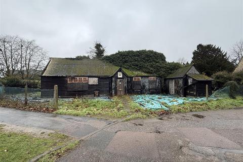 St. Albans Road East, Hatfield