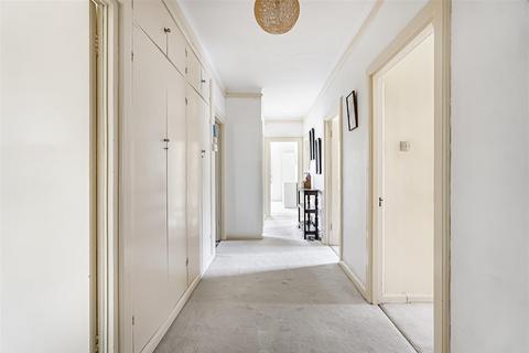 3 bedroom apartment for sale, Grange Road, Cambridge CB3