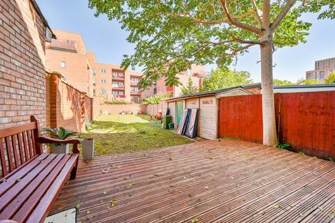 4 bedroom house for sale, Bowes Road, East Acton, London, W3
