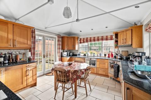 4 bedroom detached house for sale, Park Lane, Saffron Walden