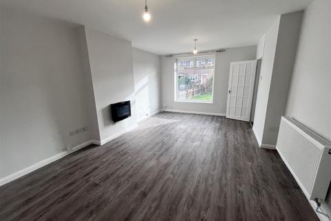 3 bedroom house to rent, Marton Way, Handforth, Wilmslow