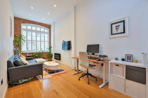 1 bedroom flat for sale, Queens Row, Elephant and Castle, SE17