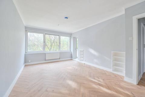 2 bedroom flat to rent, East Street, Elephant and Castle, London, SE17