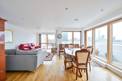 3 bedroom flat for sale, Newington Causeway, Elephant and Castle, London, SE1