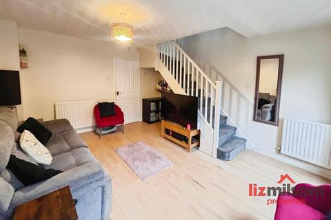 2 bedroom semi-detached house for sale, Silkstone Close, Swadlincote DE11