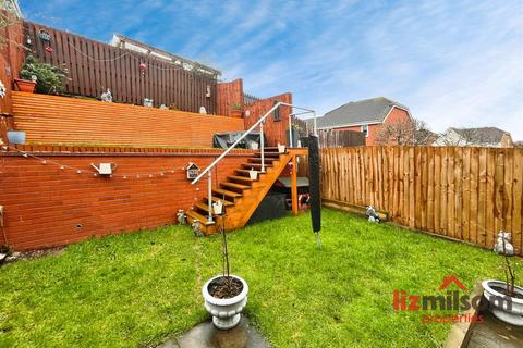 undefined, Silkstone Close, Swadlincote DE11