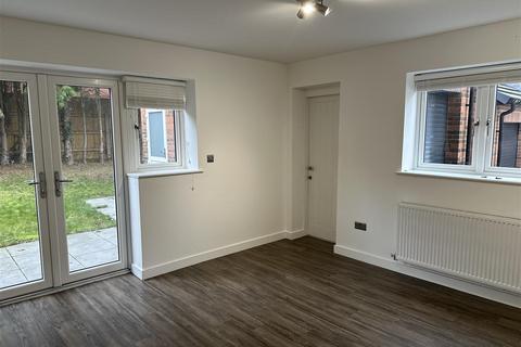 undefined, Breedon Close, Kingsbury