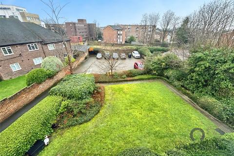 2 bedroom flat for sale, Avenue Elmers, Surbiton KT6