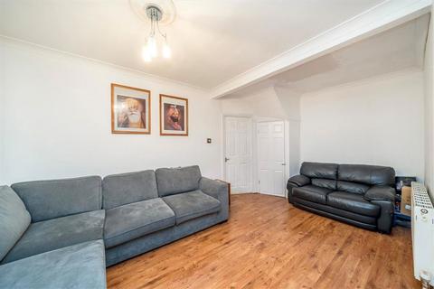 3 bedroom terraced house for sale, Moordown, London SE18