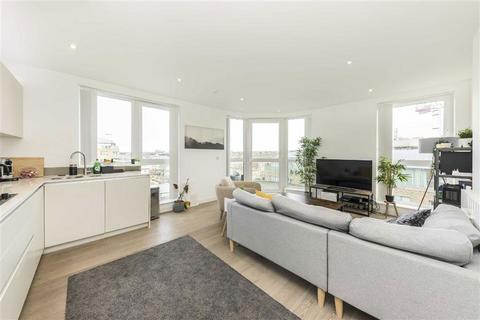 2 bedroom flat to rent, Ottley Drive, London SE3