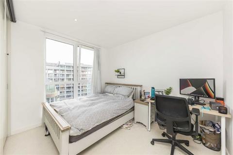 2 bedroom flat to rent, Ottley Drive, London SE3