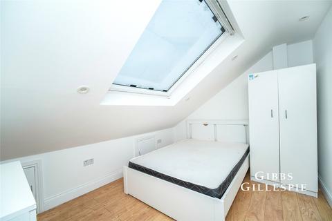 undefined, Uxbridge Road, Southall, UB1