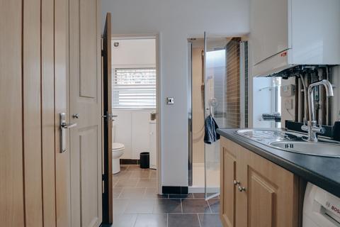 1 bedroom maisonette to rent, Capel Road, Watford, WD19