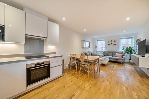 2 bedroom apartment for sale, Tower Bridge Road, London
