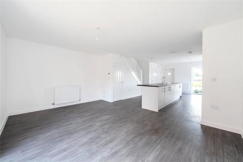 undefined, Mistletoe, Houghton Regis, Dunstable, LU5