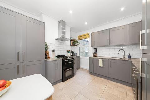 2 bedroom flat for sale, Collingtree Road, Sydenham, London, SE26