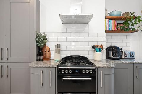2 bedroom flat for sale, Collingtree Road, Sydenham, London, SE26