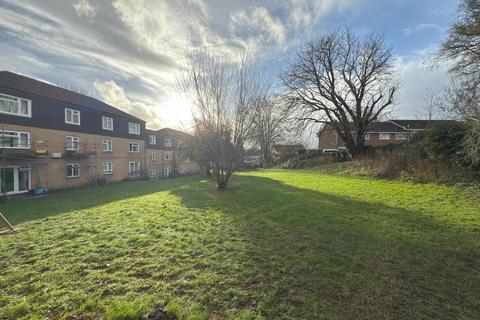 1 bedroom flat for sale, Lower Holway Close, Taunton TA1